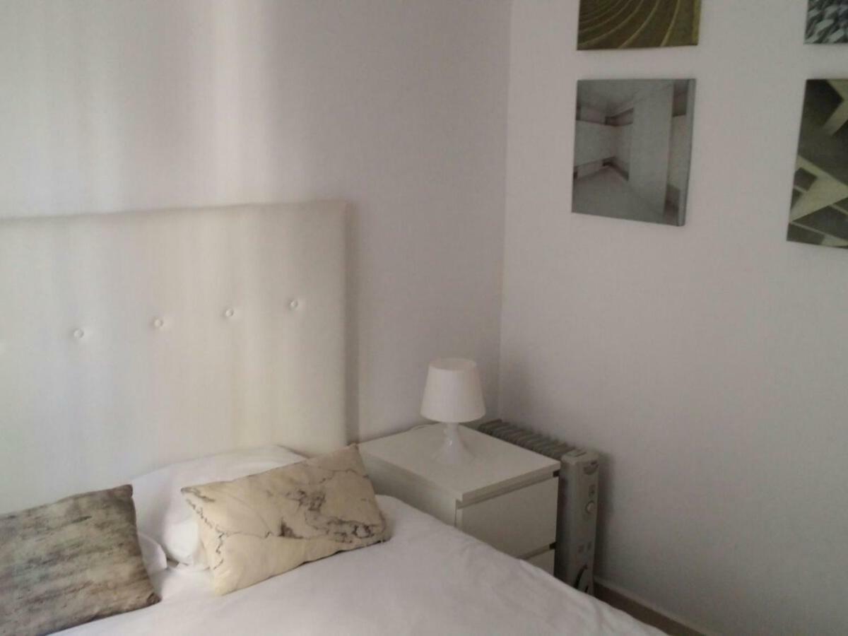 Apartamentos Bolsa Larios Malaga Exterior photo